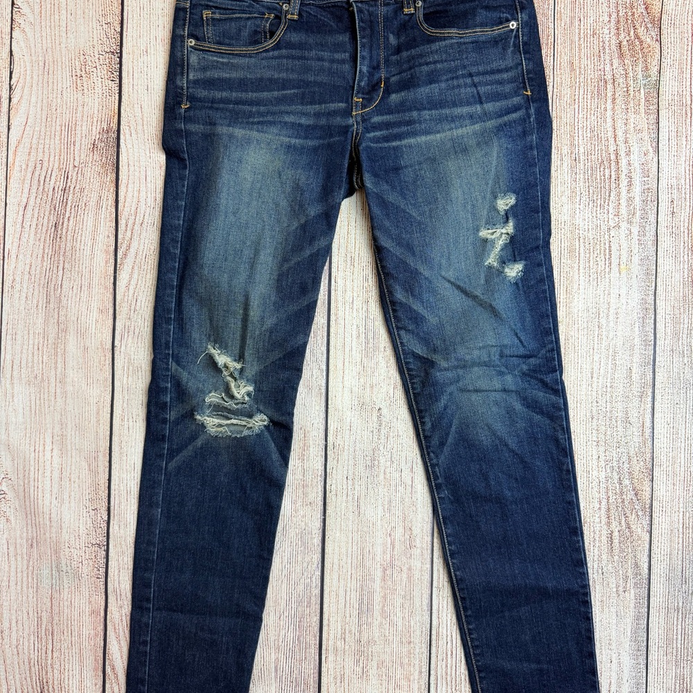 American Eagle Women’s Ripped Skinny Jeans Size 8 Denim Blue